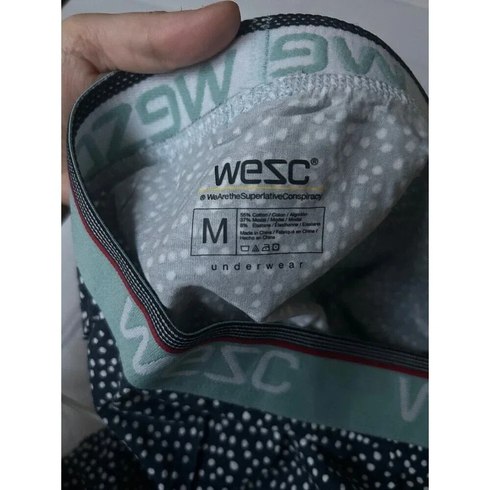 NWT WeSC Men‘s Boxer Brief Underwear, Size Medium Navy White Benjamin Dots